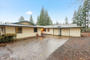 2197 Doaks Ferry Rd NW in Salem, OR - Building Photo