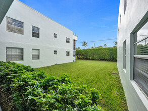 113 Normandy Ln-Unit -C 113 in Delray Beach, FL - Building Photo - Building Photo