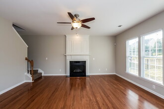 10835 River Oaks Dr NW in Concord, NC - Building Photo - Building Photo