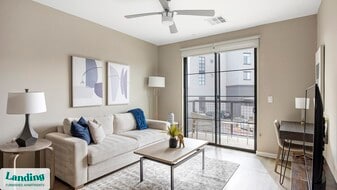 402 W Lincoln St in Phoenix, AZ - Building Photo