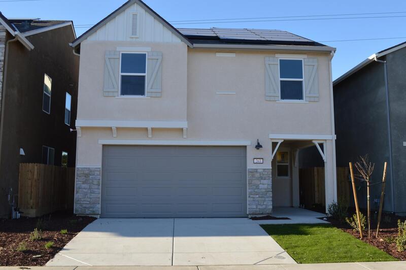 263 Shafer Ave in Merced, CA - Foto de edificio