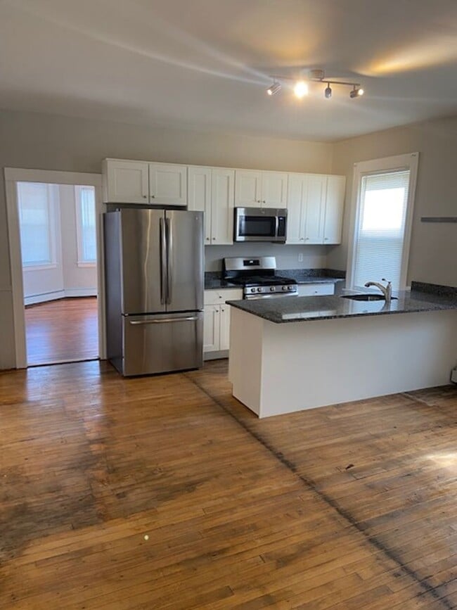 14 Appian St in Providence, RI - Building Photo - Building Photo