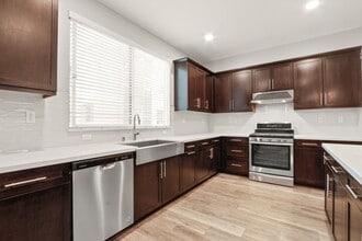 14410 Lily Ln in Gardena, CA - Building Photo - Building Photo