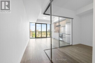 181-1181 Sterling Rd in Toronto, ON - Building Photo - Building Photo