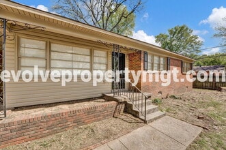 1012 Mt Moriah Rd in Memphis, TN - Building Photo - Building Photo