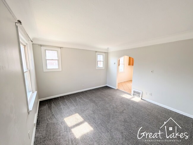 5233 Farmbrook St in Detroit, MI - Building Photo - Building Photo