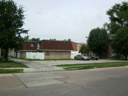 122 W North St in Sikeston, MO - Building Photo