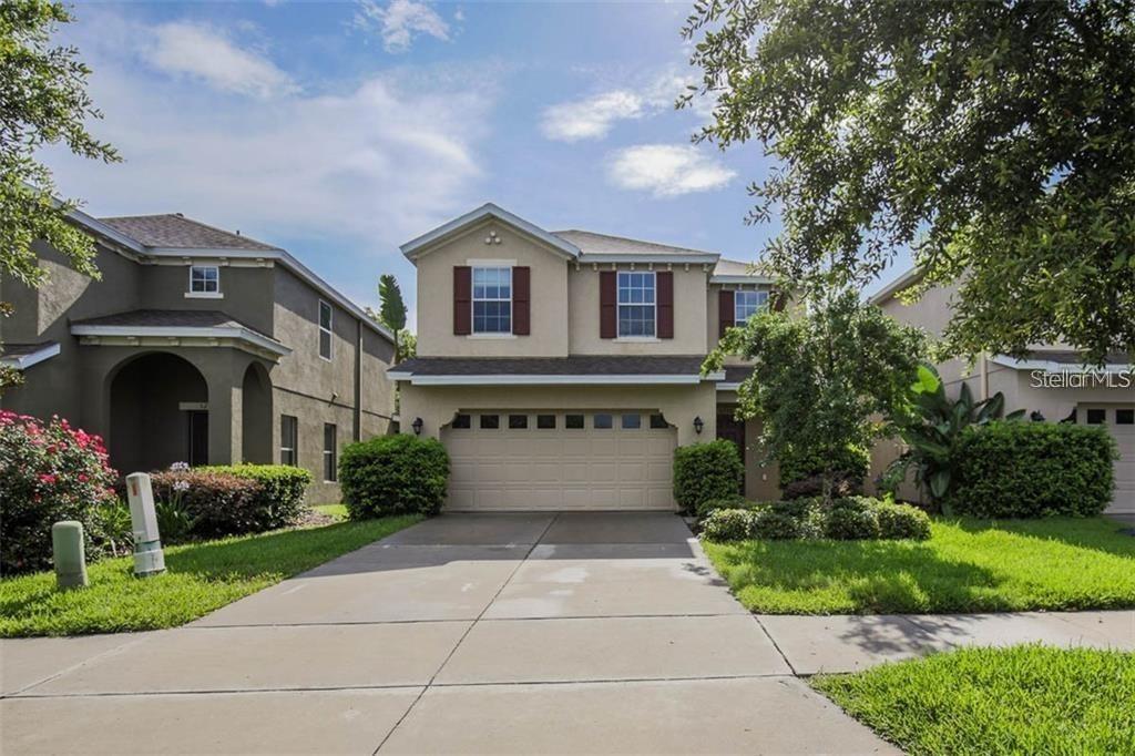 5208 Bannister Park Lane in Lithia, FL - Building Photo
