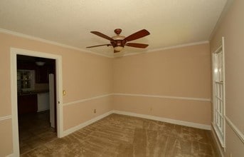 113 Wesleyan Ct in Jacksonville, NC - Building Photo - Building Photo