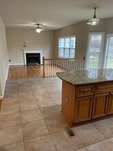 210 Earhart Ct in Owings Mills, MD - Foto de edificio - Building Photo