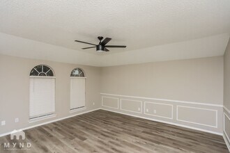 605 Raven Dr in Saginaw, TX - Building Photo - Building Photo