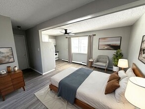 420 E Brookside St in Colorado Springs, CO - Building Photo - Building Photo