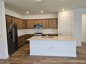 24835 Marina Del Ray Dr in Bonita Springs, FL - Building Photo - Building Photo