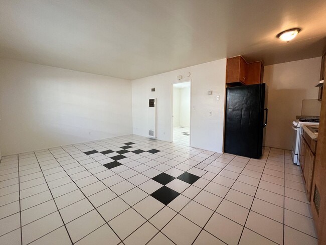 property at 1917 Orange St