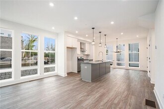 1823 Gotham Ln NE in Atlanta, GA - Building Photo - Building Photo