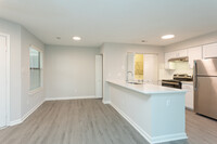 River View in Carrboro, NC - Building Photo - Interior Photo