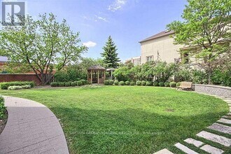 1 Cordoba Dr in Vaughan, ON - Building Photo - Building Photo