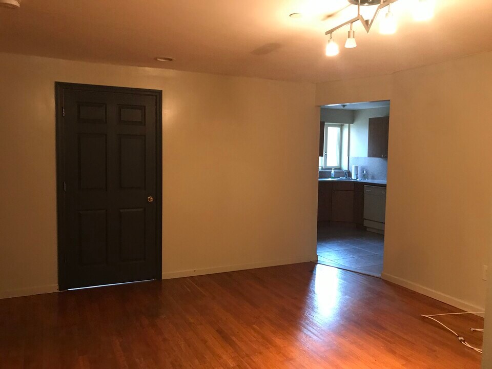 3415 Guider Ave, Unit 1B in Brooklyn, NY - Building Photo