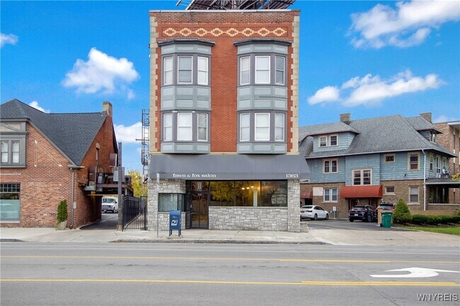 1363 Delaware Ave in Buffalo, NY - Building Photo - Building Photo