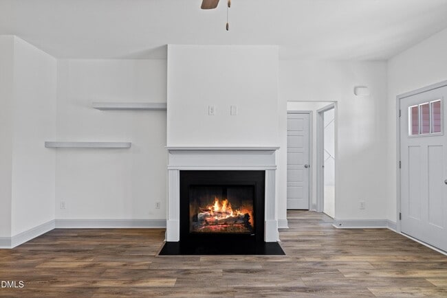 73 Falls Riv ct in Broadway, NC - Building Photo - Building Photo