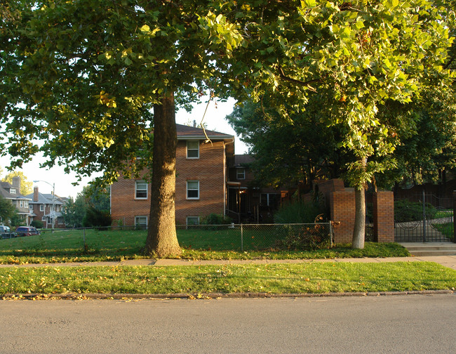 1333 S 33rd St in Omaha, NE - Building Photo - Building Photo