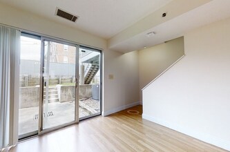 141 Beacon St in Boston, MA - Foto de edificio - Building Photo