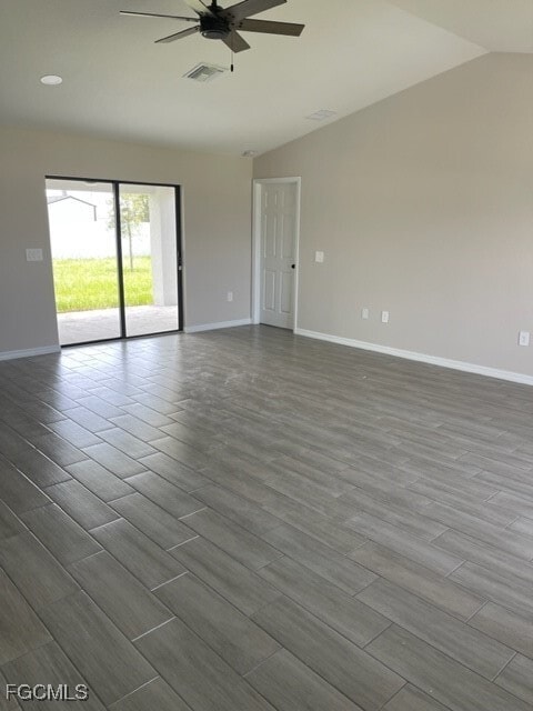 18516 Orlando Rd in Ft. Myers, FL - Foto de edificio - Building Photo