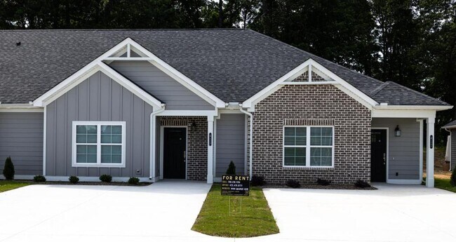 415 Minnis Rd in Cleveland, TN - Building Photo - Building Photo