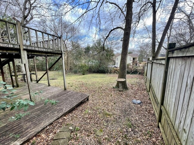 962 Madison St in Jackson, MS - Foto de edificio - Building Photo