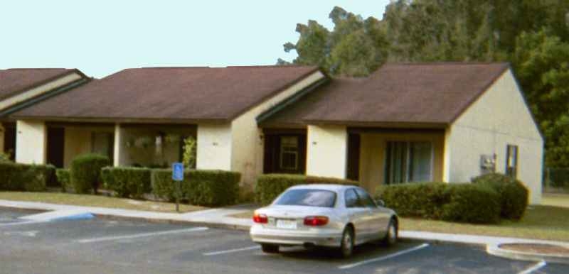 Prairie Oaks Apartments in Chiefland, FL - Building Photo