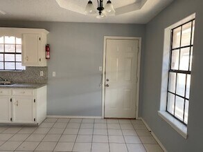 811 W Los Tesoros Dr, Unit 2 in Pharr, TX - Building Photo - Building Photo