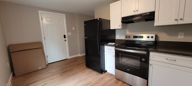 property at 220 Rosedale Ave