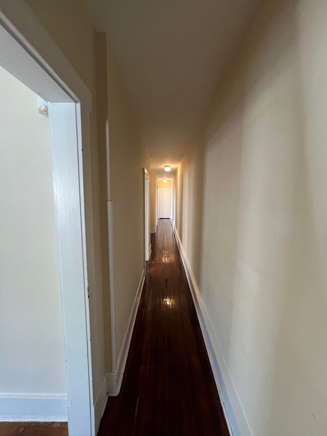 1411 N Washington Ave, Unit 1B in Scranton, PA - Foto de edificio - Building Photo