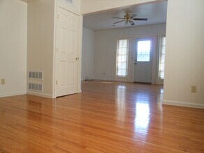 6253 Cates Ave, Unit #3 in University City, MO - Building Photo - Building Photo