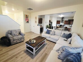 366 Crandon Rd in Mount Holly, NC - Building Photo - Building Photo