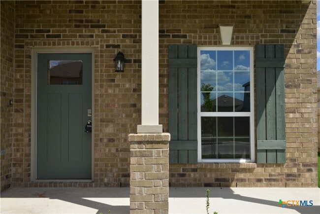 property at 741 Farmers Dell