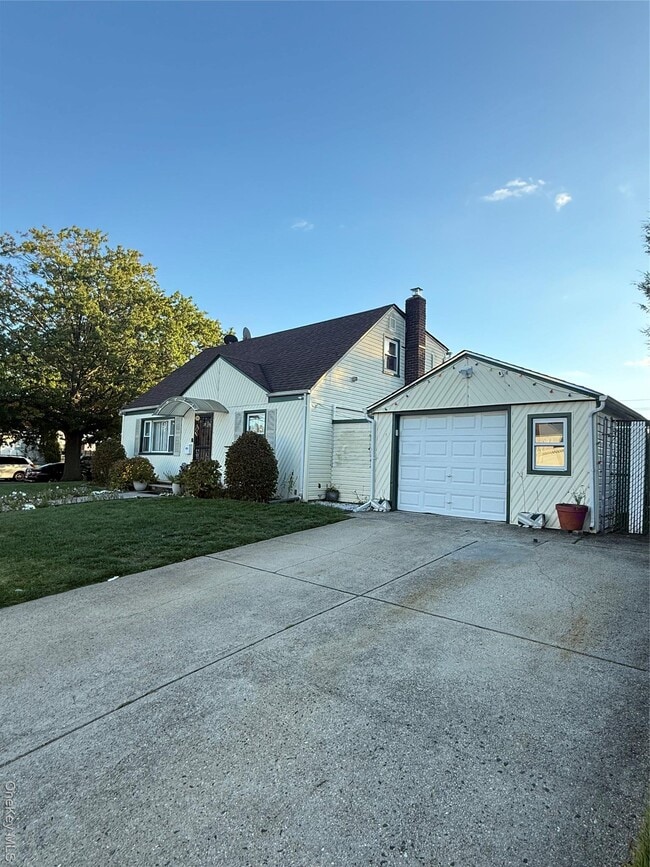 1915 Franklin Rd