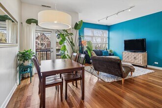 3741 N Wolcott Ave in Chicago, IL - Building Photo - Building Photo