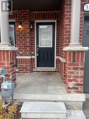 33 Brixham Ln in Brampton, ON - Building Photo - Building Photo