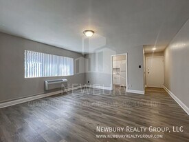 317 San Juan Dr in McKeesport, PA - Building Photo