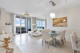 15811 Collins Ave in Sunny Isles Beach, FL - Building Photo - Building Photo