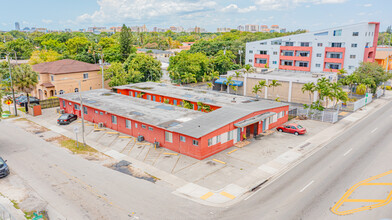 2900 W Flagler St in Miami, FL - Building Photo - Building Photo