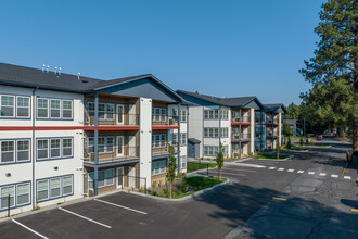 Redband Apartments in Spokane, WA - Building Photo - Building Photo