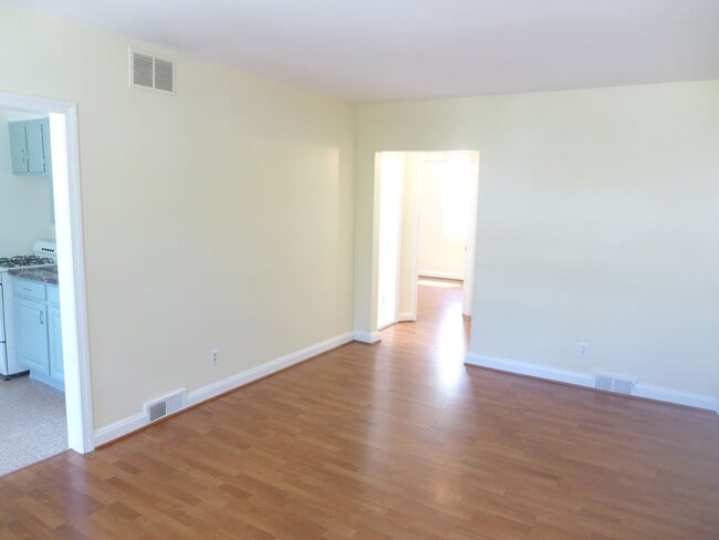 1129 Gleneagle Rd, Unit 2