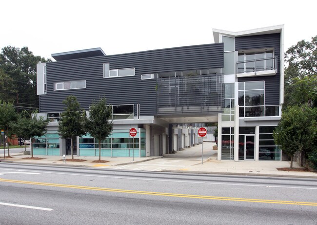 Unit 7 in Atlanta, GA - Foto de edificio - Building Photo
