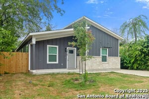 5410 Ergill Ln in San Antonio, TX - Foto de edificio - Building Photo