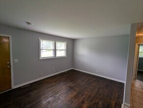 620A Claridge Dr in Nashville, TN - Building Photo - Building Photo