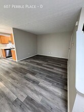 607 Pebble Pl Dr in Delaware, OH - Building Photo - Building Photo