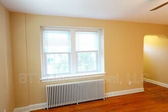 8109 Greenwood Ave in Takoma Park, MD - Building Photo - Building Photo