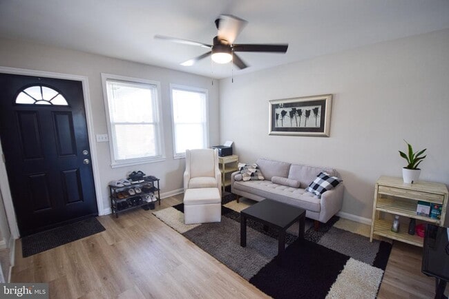 1629 Searles Rd in Dundalk, MD - Building Photo - Building Photo